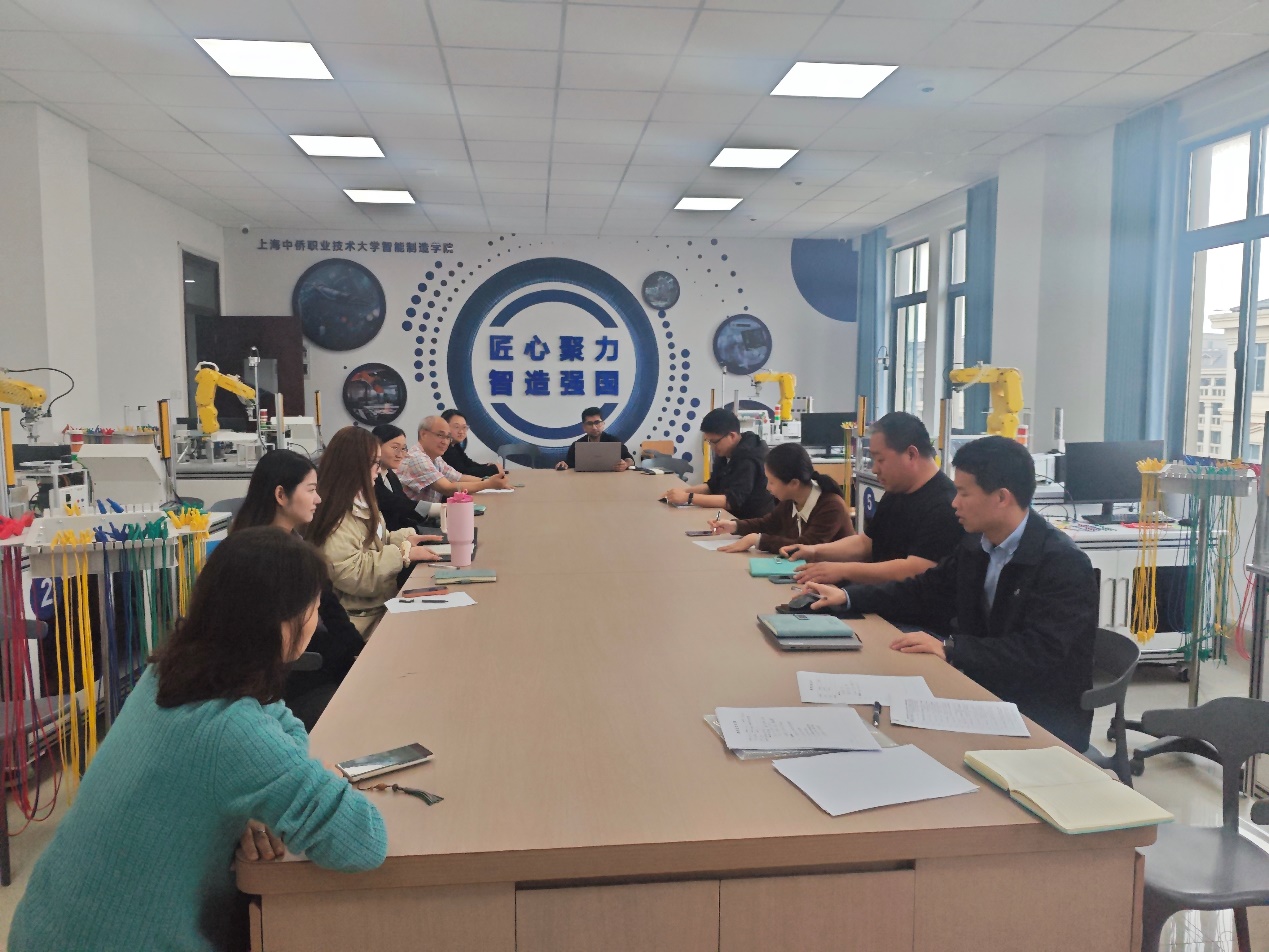 <a href='/2026/0421/c3115a52797/page.htm' target='_blank' title='【教育教学】机器人专业召开期中教学工作会议及技能证书培训会'>【教育教学】机器人专业召开期中教学工作会议及技能证书培训会</a>