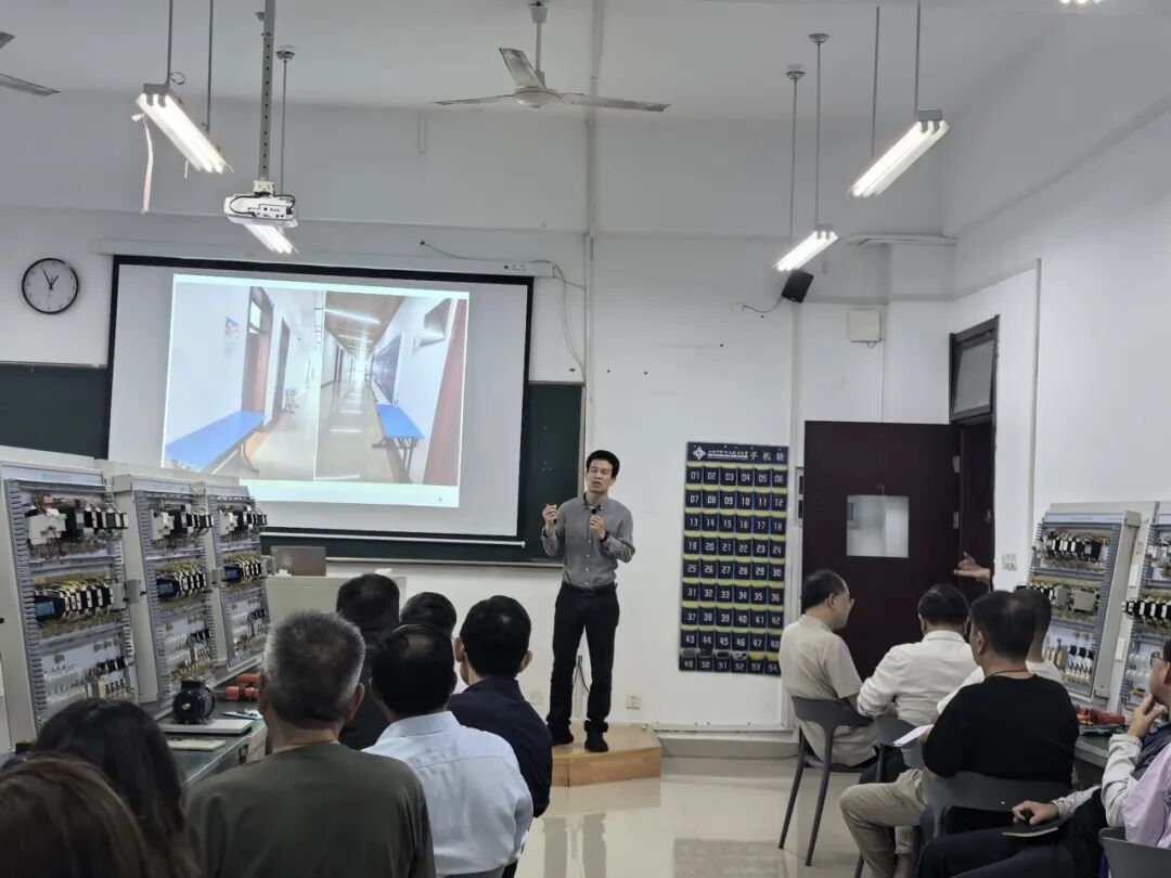 <a href='https://mp.weixin.qq.com/s/f7T-th1n46kKwr8jh317Mg' target='_blank' title='【学院动态】智能制造学院组织开展实验室安全培训'>【学院动态】智能制造学院组织开展实验室安全培训</a>